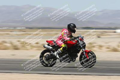 media/May-25-2025-TrackXperience (Sun) [[393a69de75]]/Level 1/Session 5 (Speed Pans)/